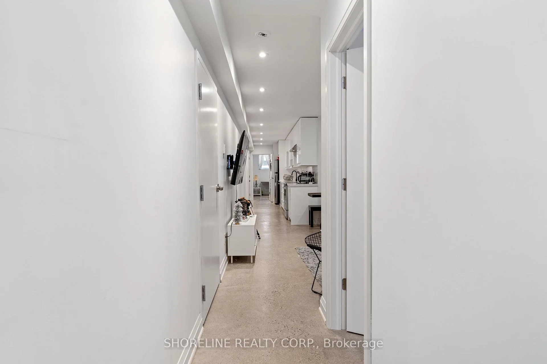 Photo 3 of Unit Basement, 14 Seaforth Avenue, Toronto, Roncesvalles — HOMEH