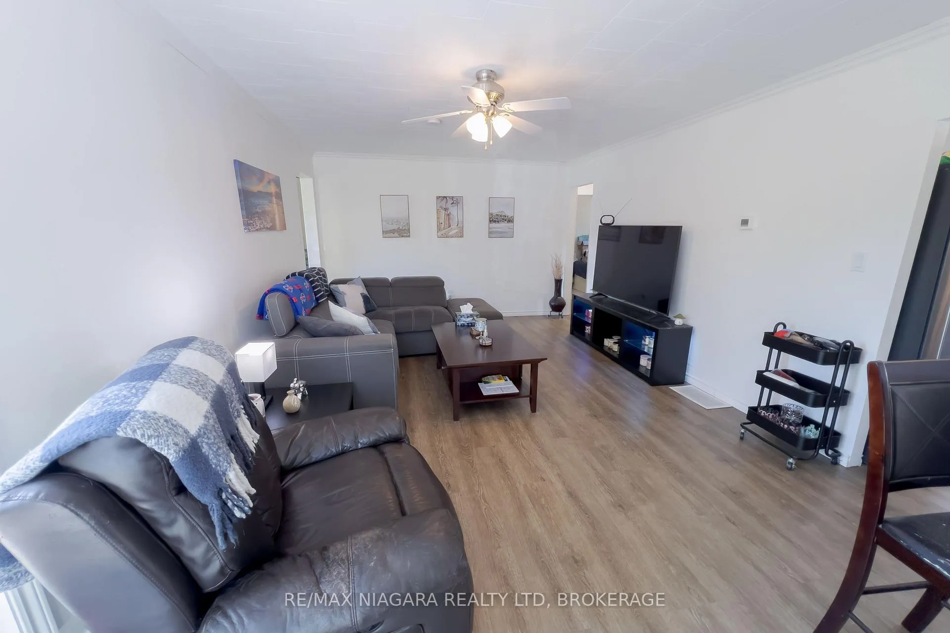 Photo 10 of 2868 June Road, Port Colborne, Sherkston — HOMEH