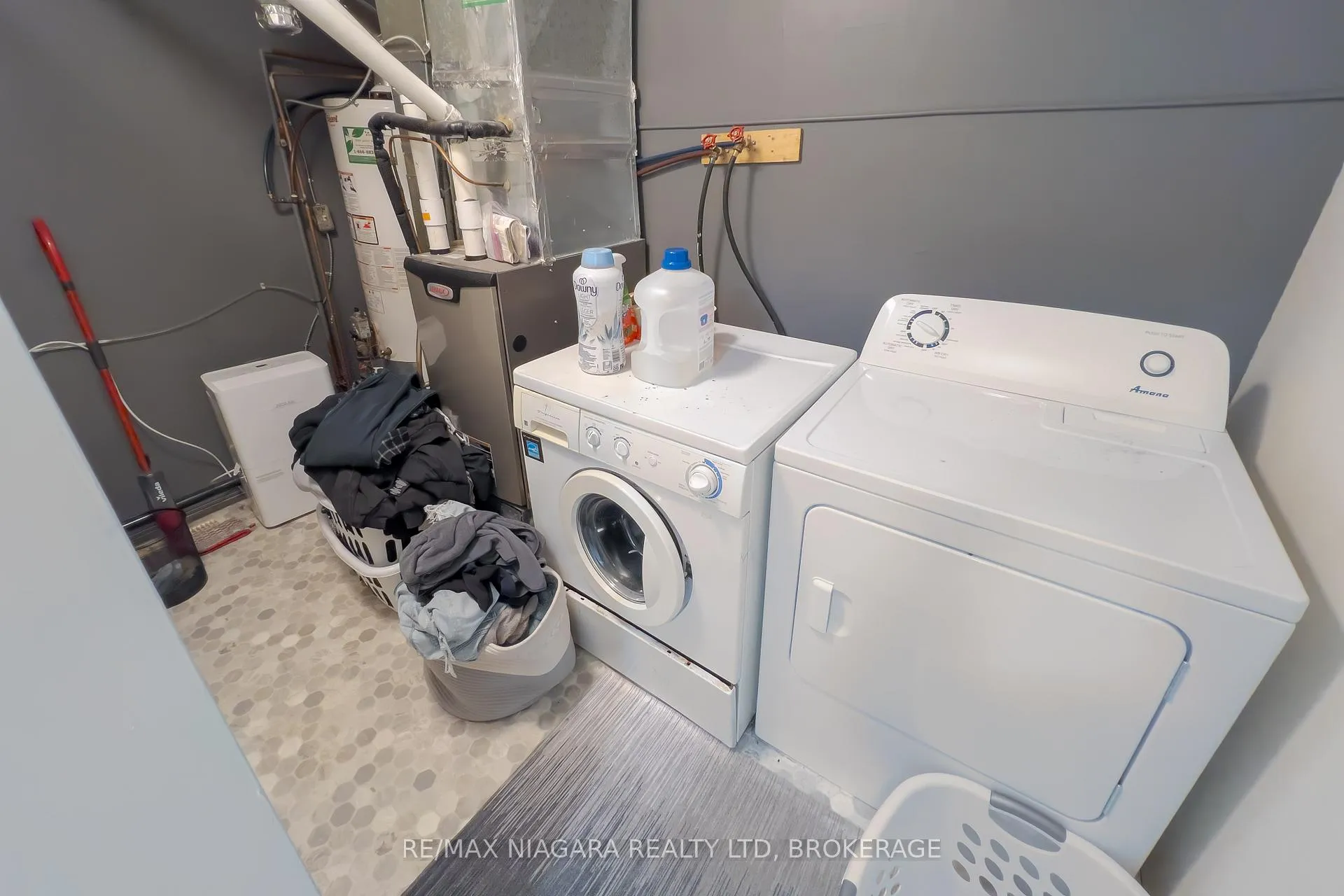 Photo 19 of 2868 June Road, Port Colborne, Sherkston — HOMEH