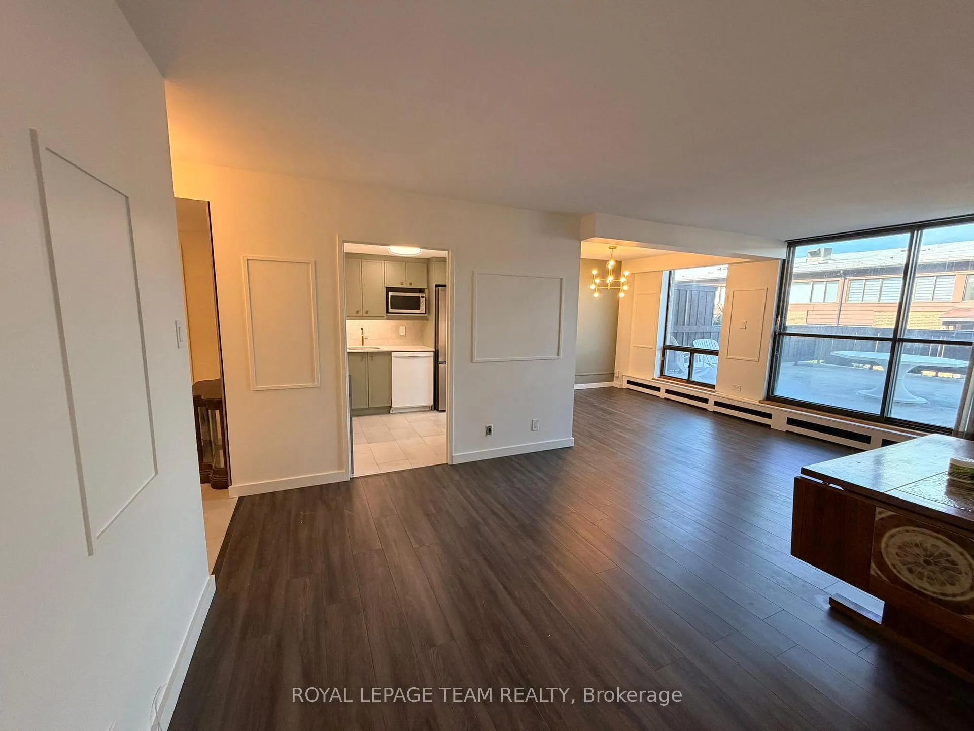 Photo 7 of Unit 318, 515 St Laurent Boulevard, Ottawa, Viscount Alexander Park — HOMEH