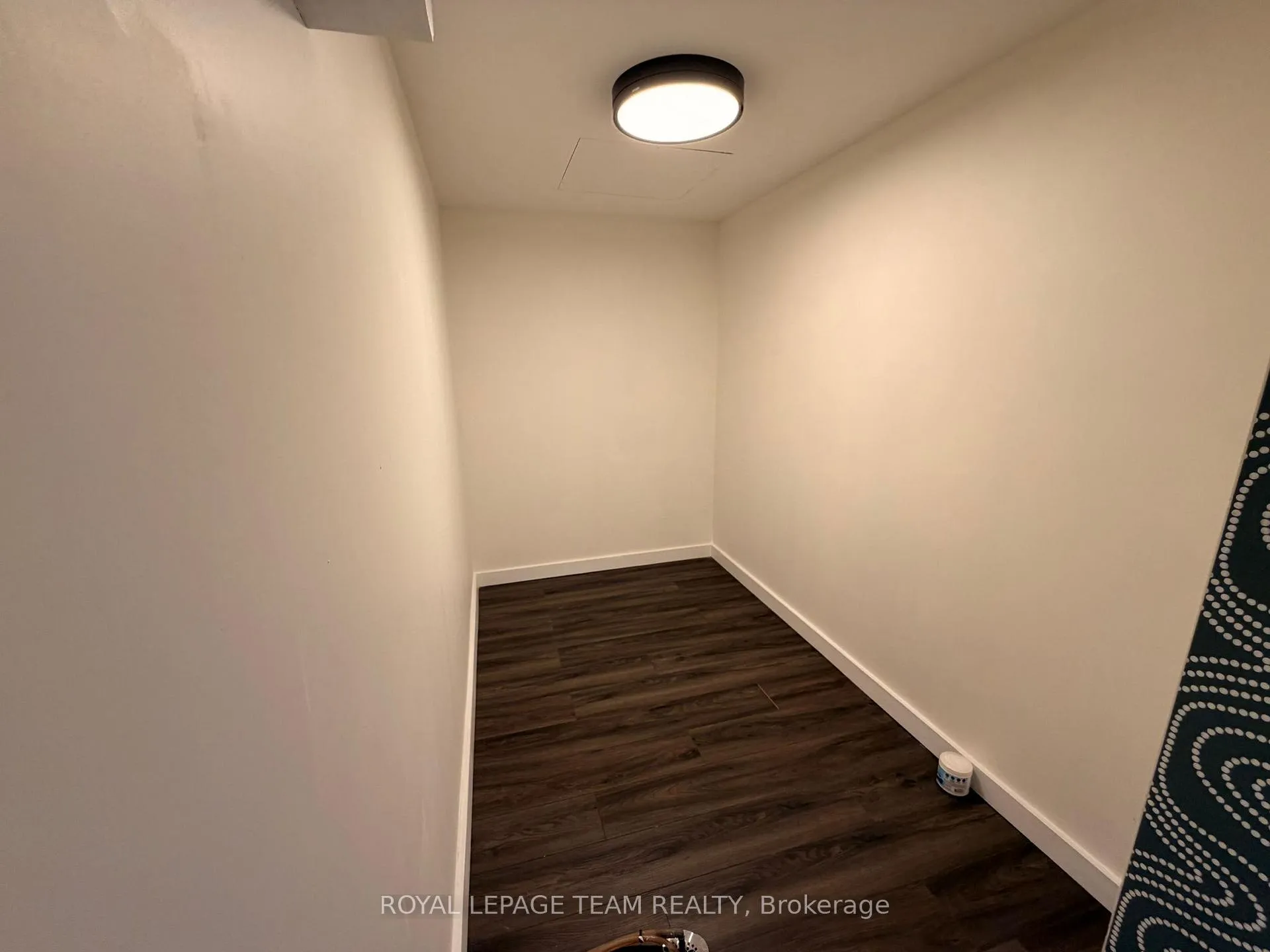 Photo 30 of Unit 318, 515 St Laurent Boulevard, Ottawa, Viscount Alexander Park — HOMEH