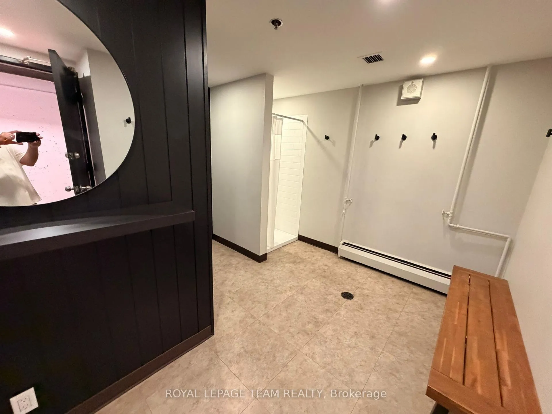 Photo 43 of Unit 318, 515 St Laurent Boulevard, Ottawa, Viscount Alexander Park — HOMEH