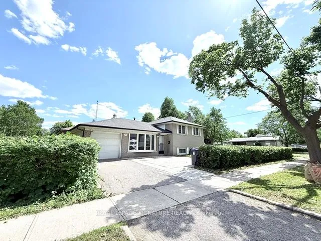 Front of 77 Porterfield Road