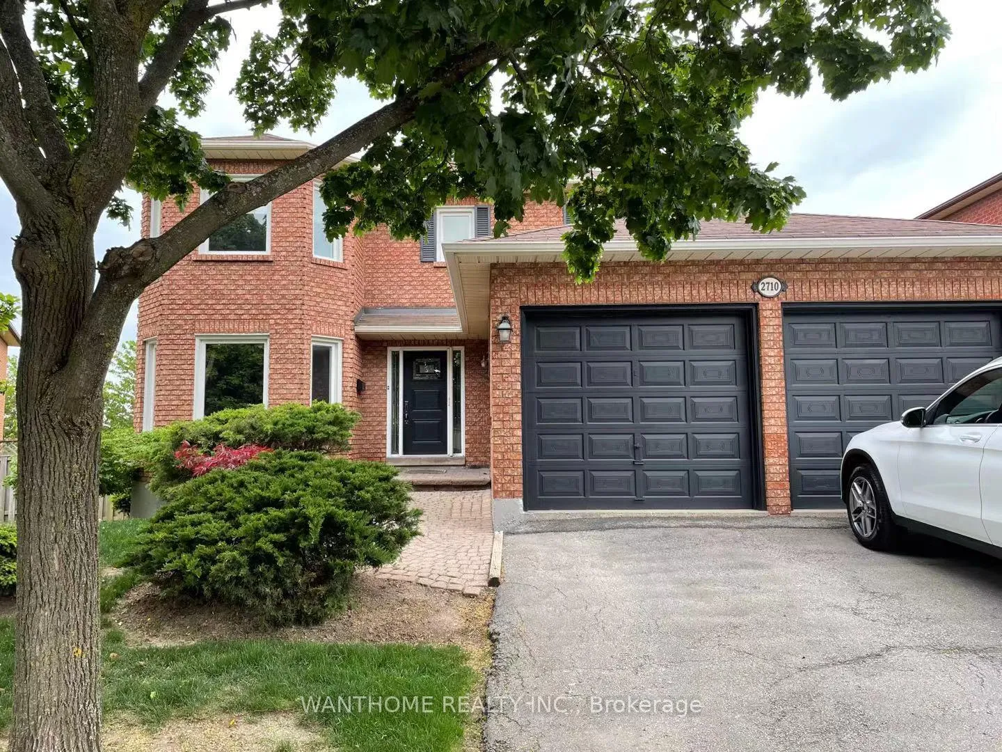 Front of 2710 Harewood Court