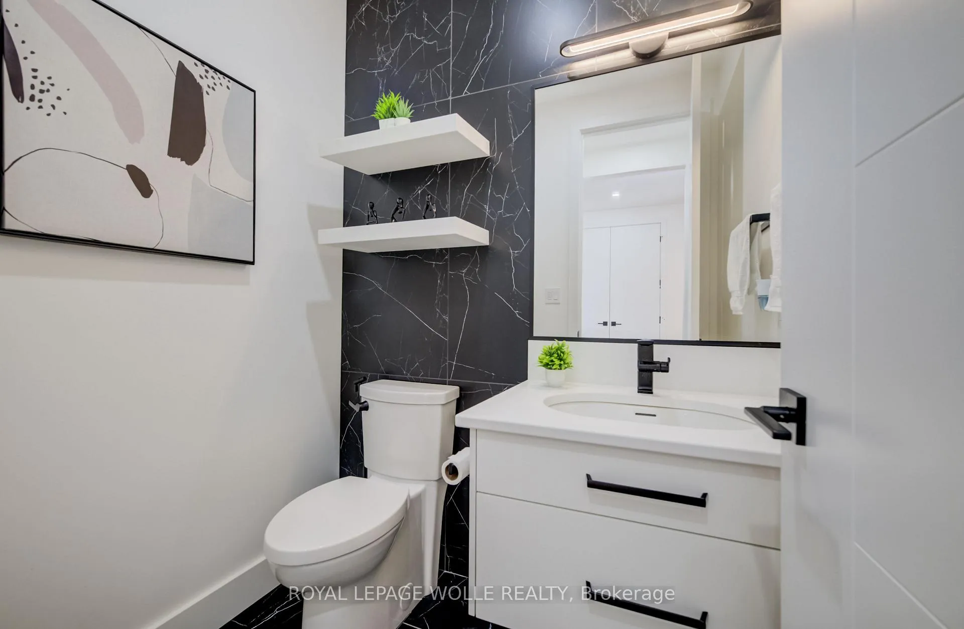Photo 9 of 311 Orr Street, Stratford — HOMEH