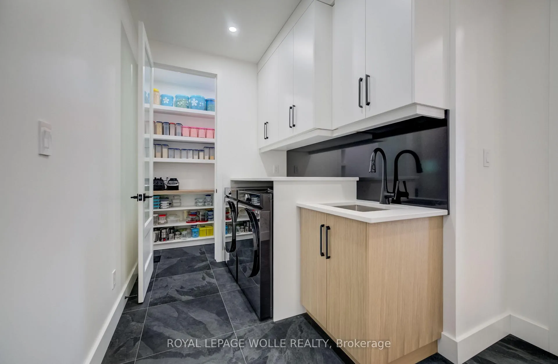 Photo 29 of 311 Orr Street, Stratford — HOMEH