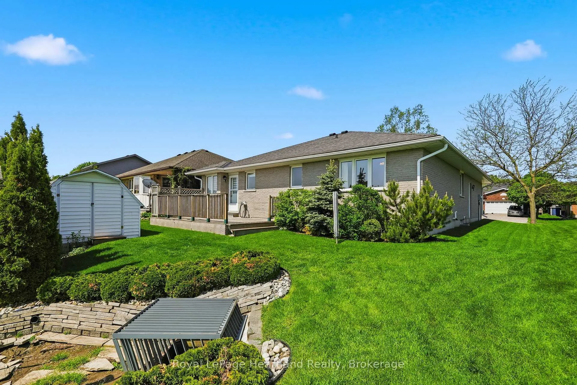 Photo 34 of 580 Maple Avenue N, North Perth, Listowel — HOMEH
