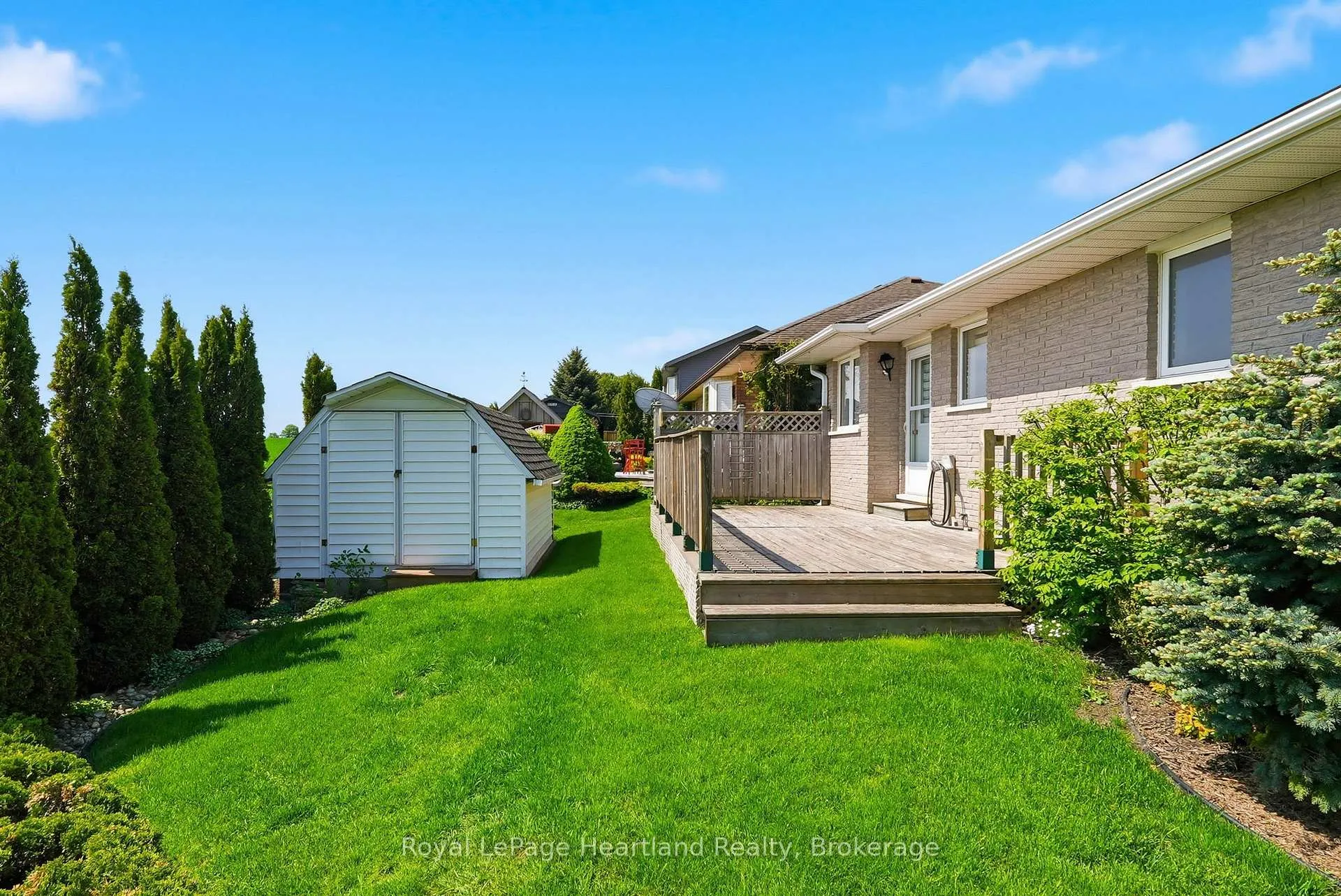 Photo 35 of 580 Maple Avenue N, North Perth, Listowel — HOMEH