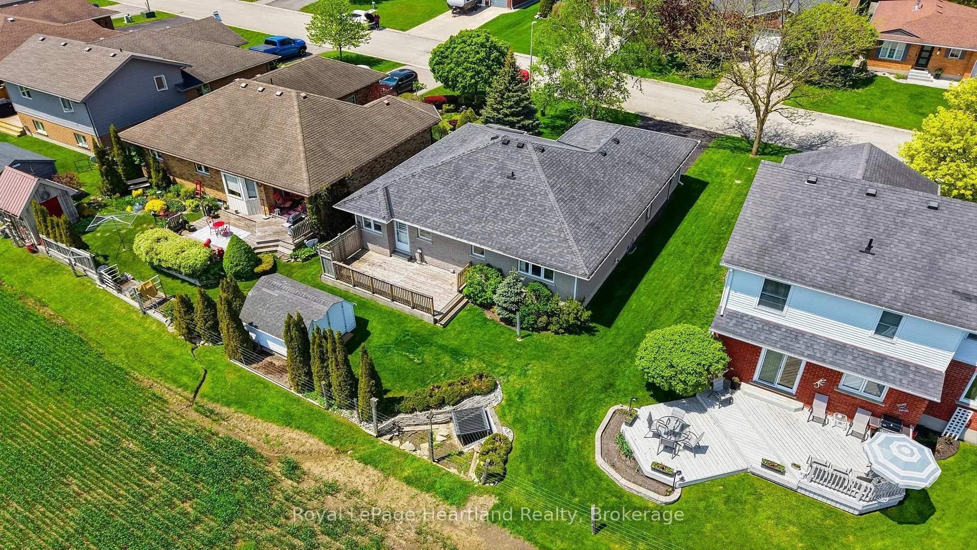 Photo 38 of 580 Maple Avenue N, North Perth, Listowel — HOMEH