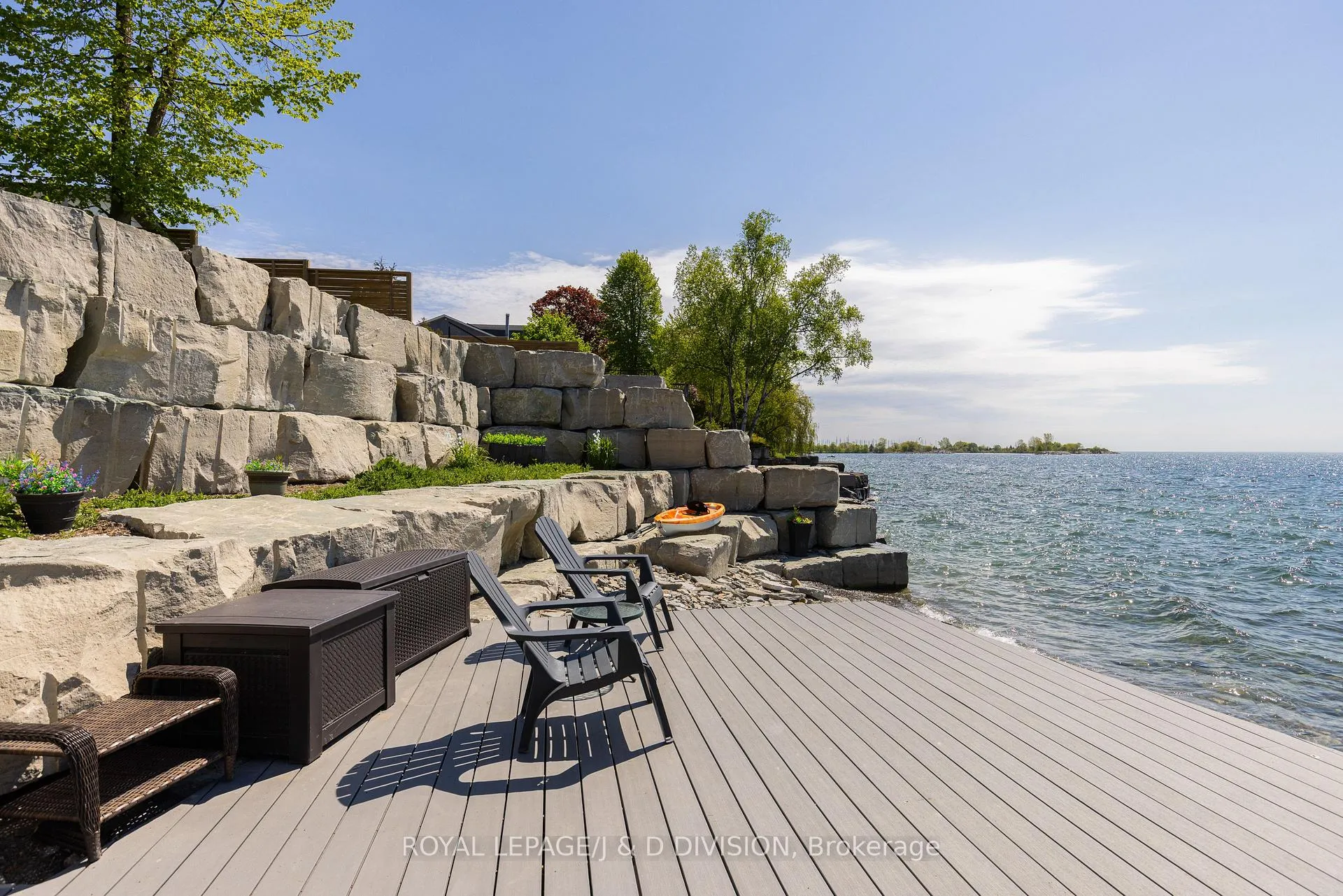 Photo of 99 Lake Promenade