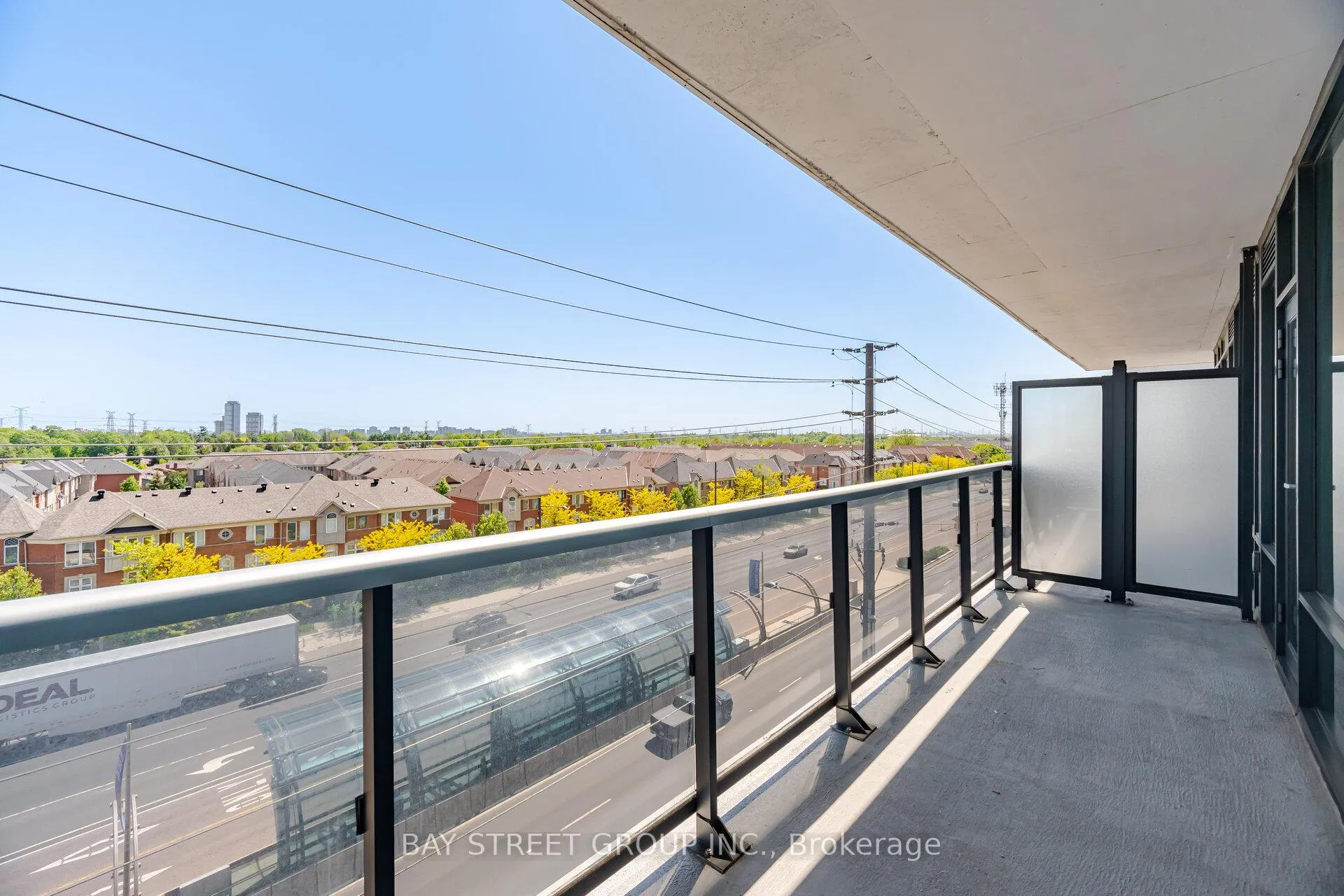 Photo 18 of Unit 626, 4800 Highway 7, Vaughan, East Woodbridge — HOMEH