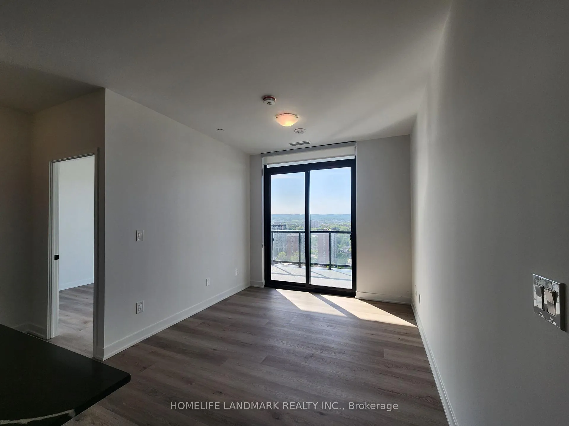 Photo 2 of Unit 2201, 2075 Lakeshore Road, Burlington, Brant — HOMEH