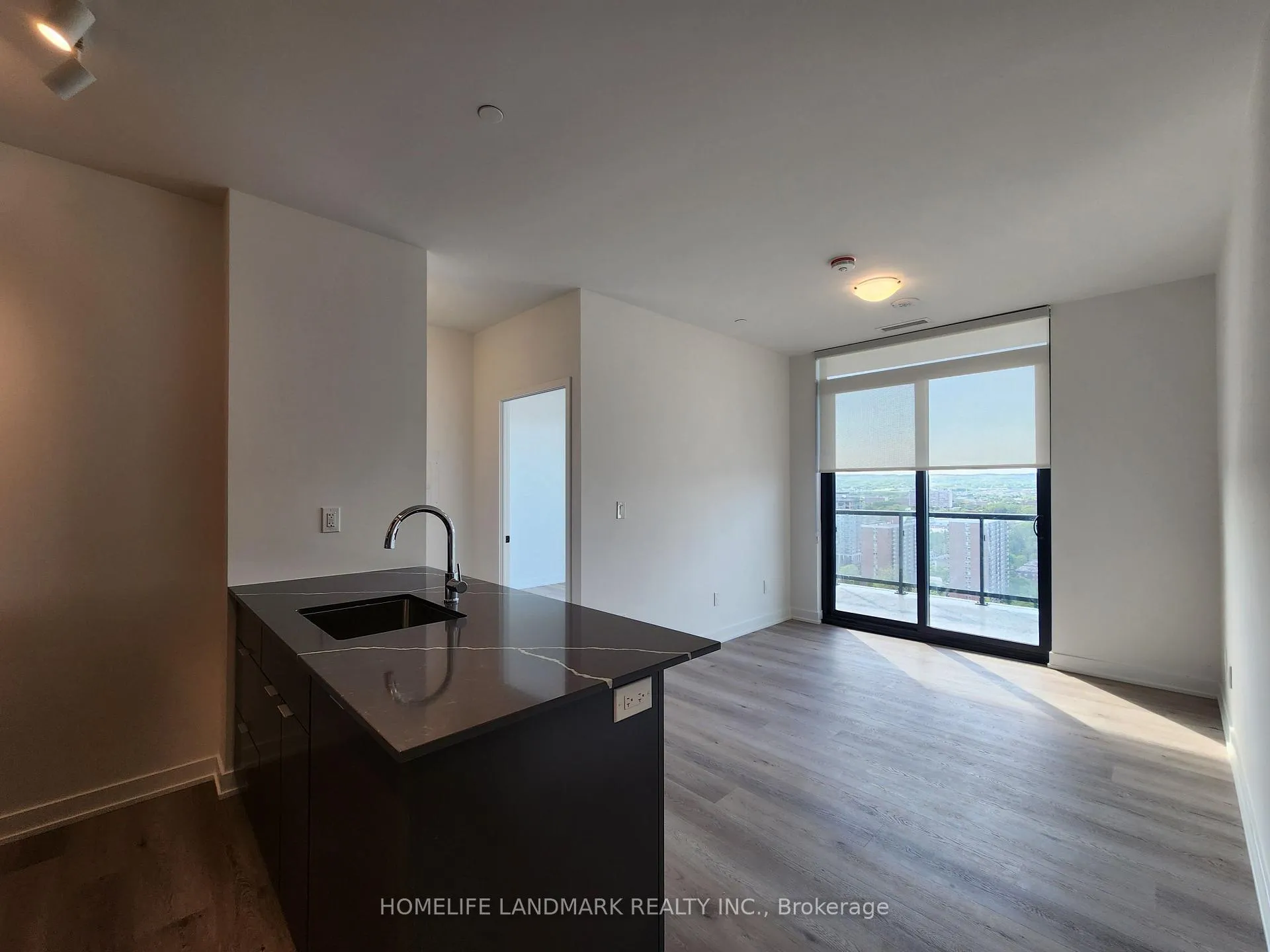 Photo 6 of Unit 2201, 2075 Lakeshore Road, Burlington, Brant — HOMEH