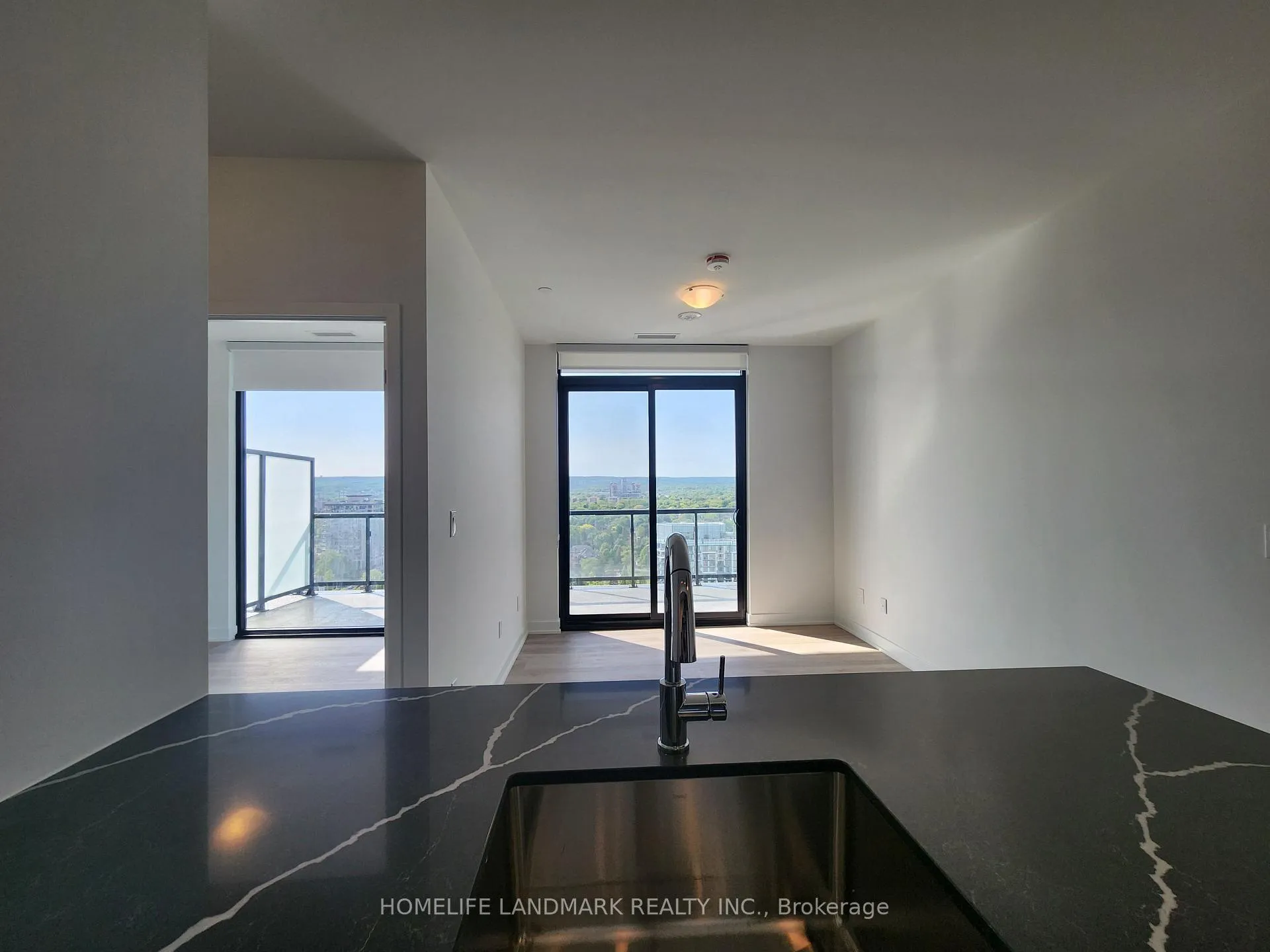 Photo 23 of Unit 2201, 2075 Lakeshore Road, Burlington, Brant — HOMEH