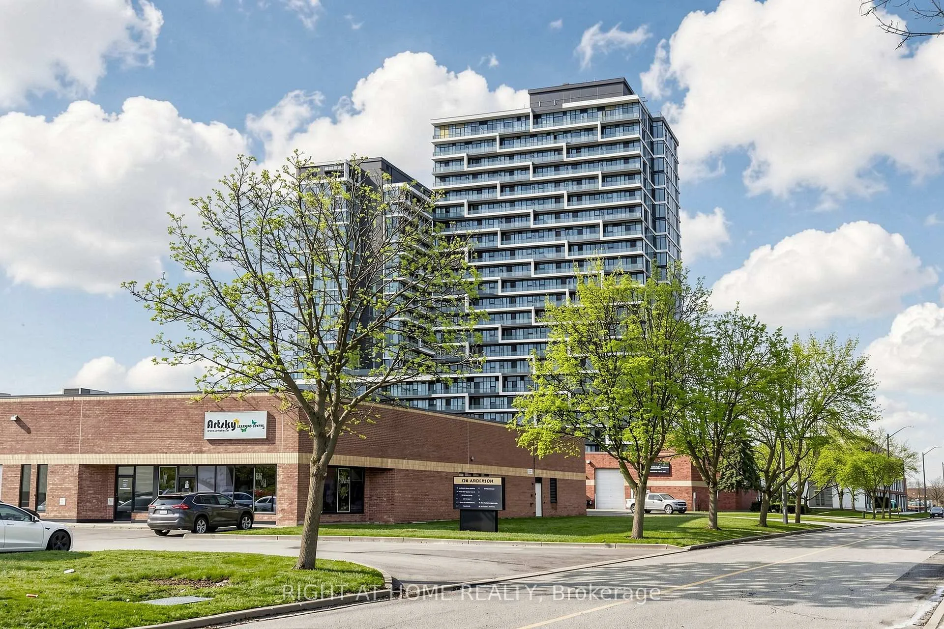 Photo 1 of Unit B-2207, 9751 Markham Road, Markham, Greensborough — HOMEH