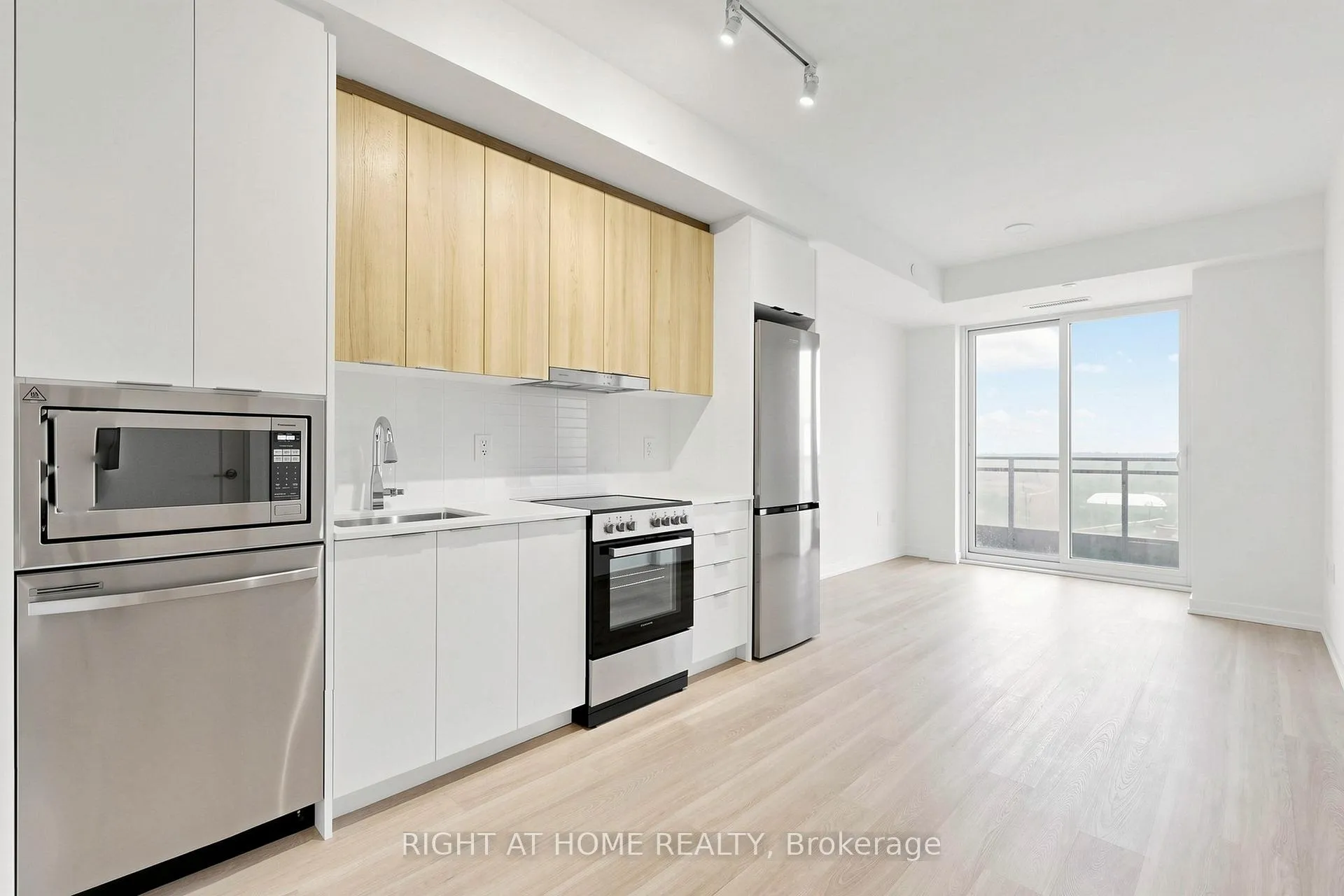 Photo 19 of Unit B-2207, 9751 Markham Road, Markham, Greensborough — HOMEH