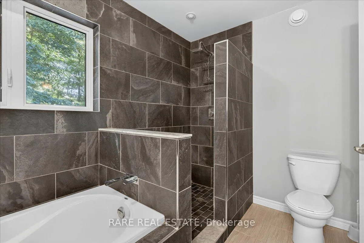 Photo 26 of 6543 Concession Road 2, Clearview, Rural Clearview — HOMEH