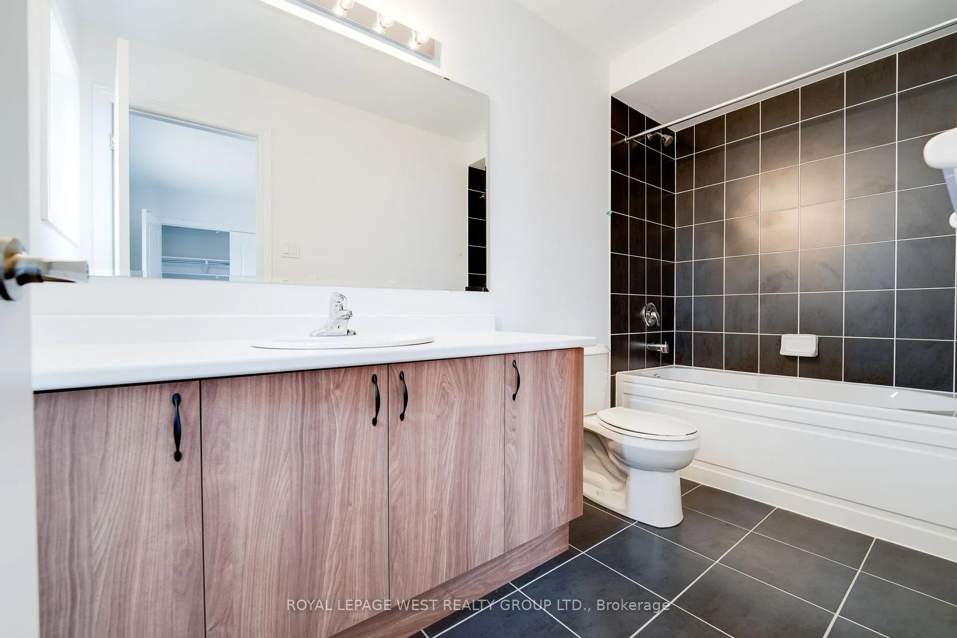 Photo 11 of 3 Turley Way, Essa, Angus — HOMEH