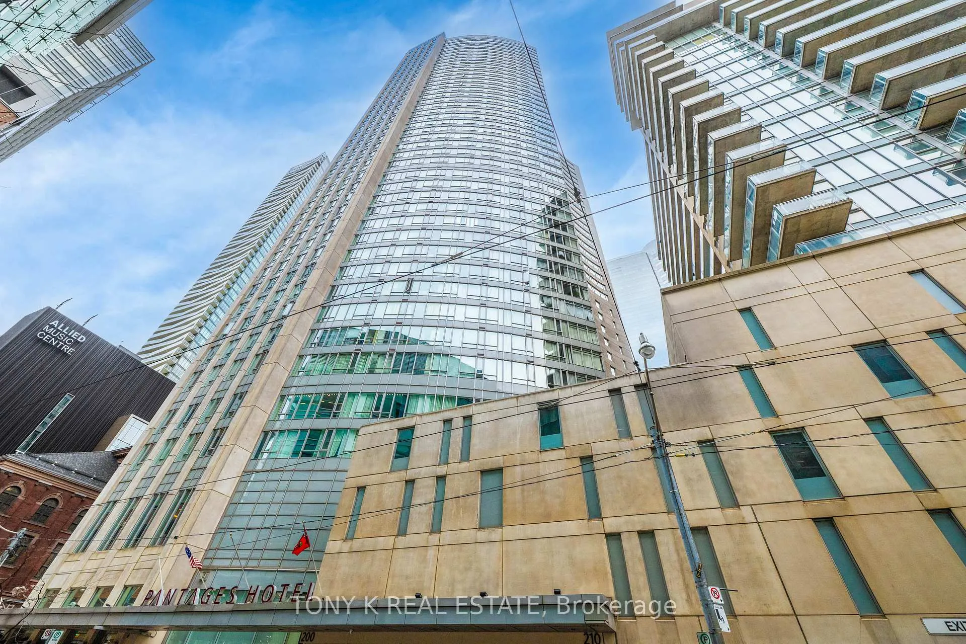 Photo 2 of Unit 2113, 210 Victoria Street, Toronto, Church-Yonge Corridor — HOMEH