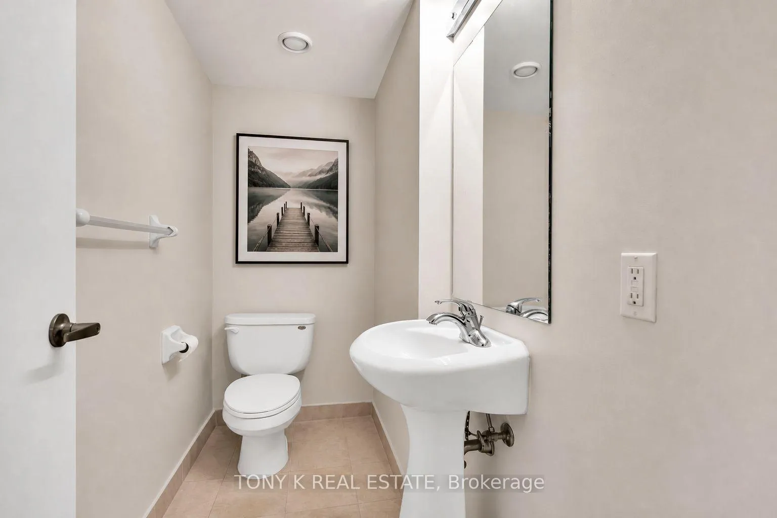 Photo 10 of Unit 2113, 210 Victoria Street, Toronto, Church-Yonge Corridor — HOMEH