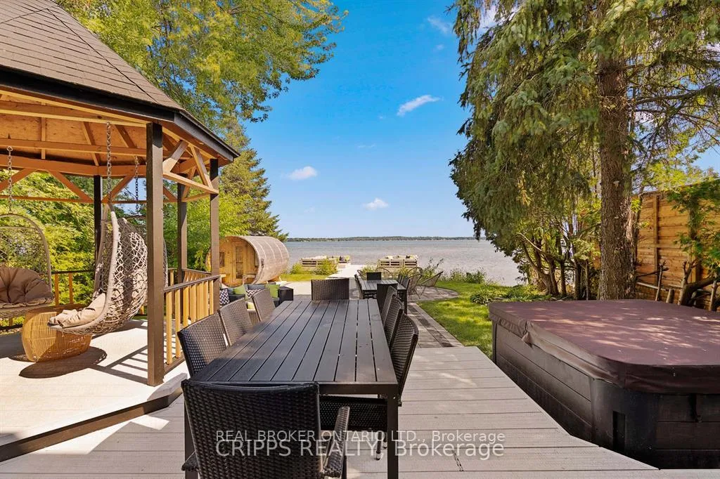 Photo 31 of 943 Barry Avenue, Innisfil, Rural Innisfil — HOMEH