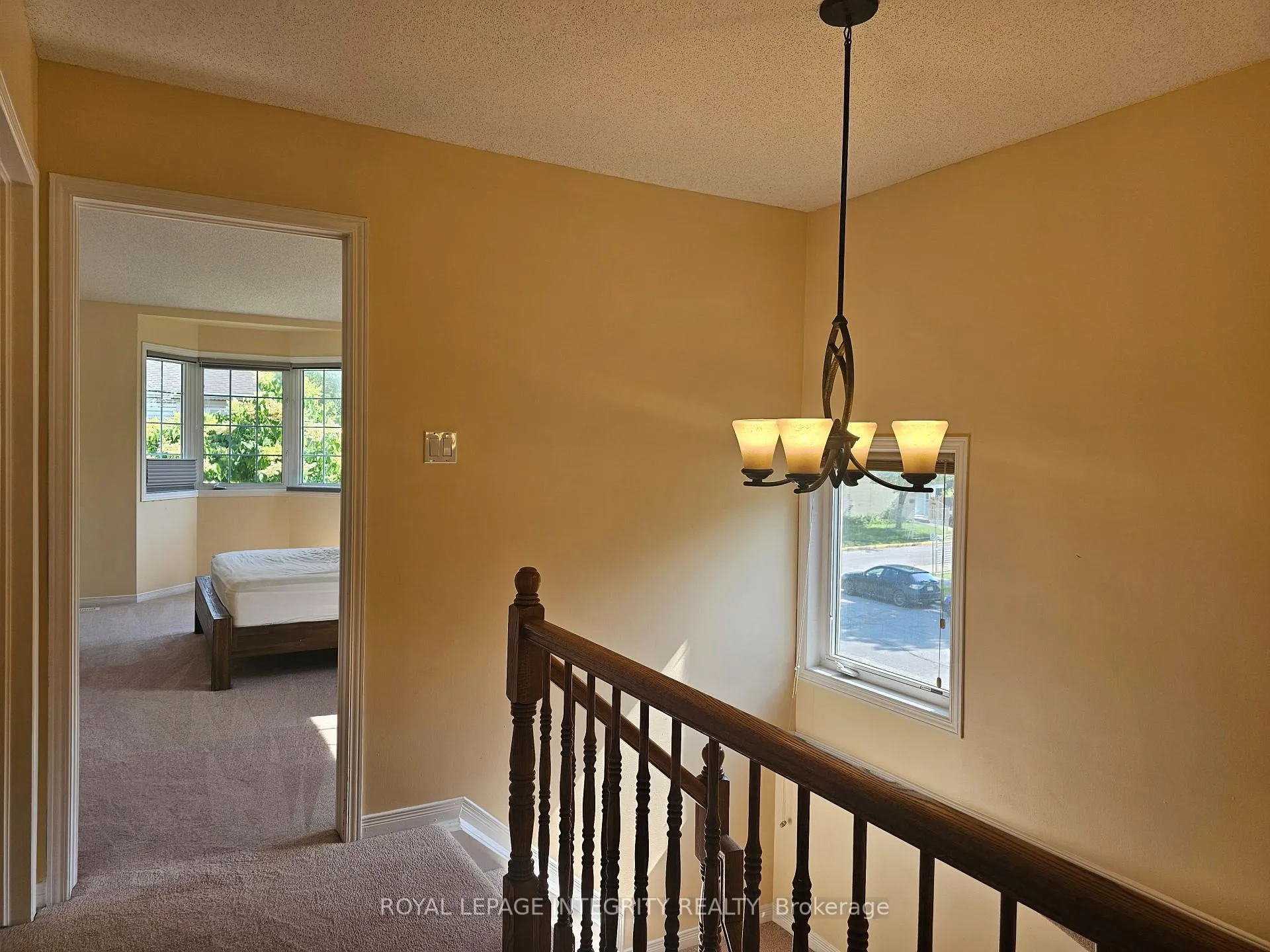 Photo 14 of Unit 2, 211 Station Boulevard, Ottawa, Riverview Park — HOMEH
