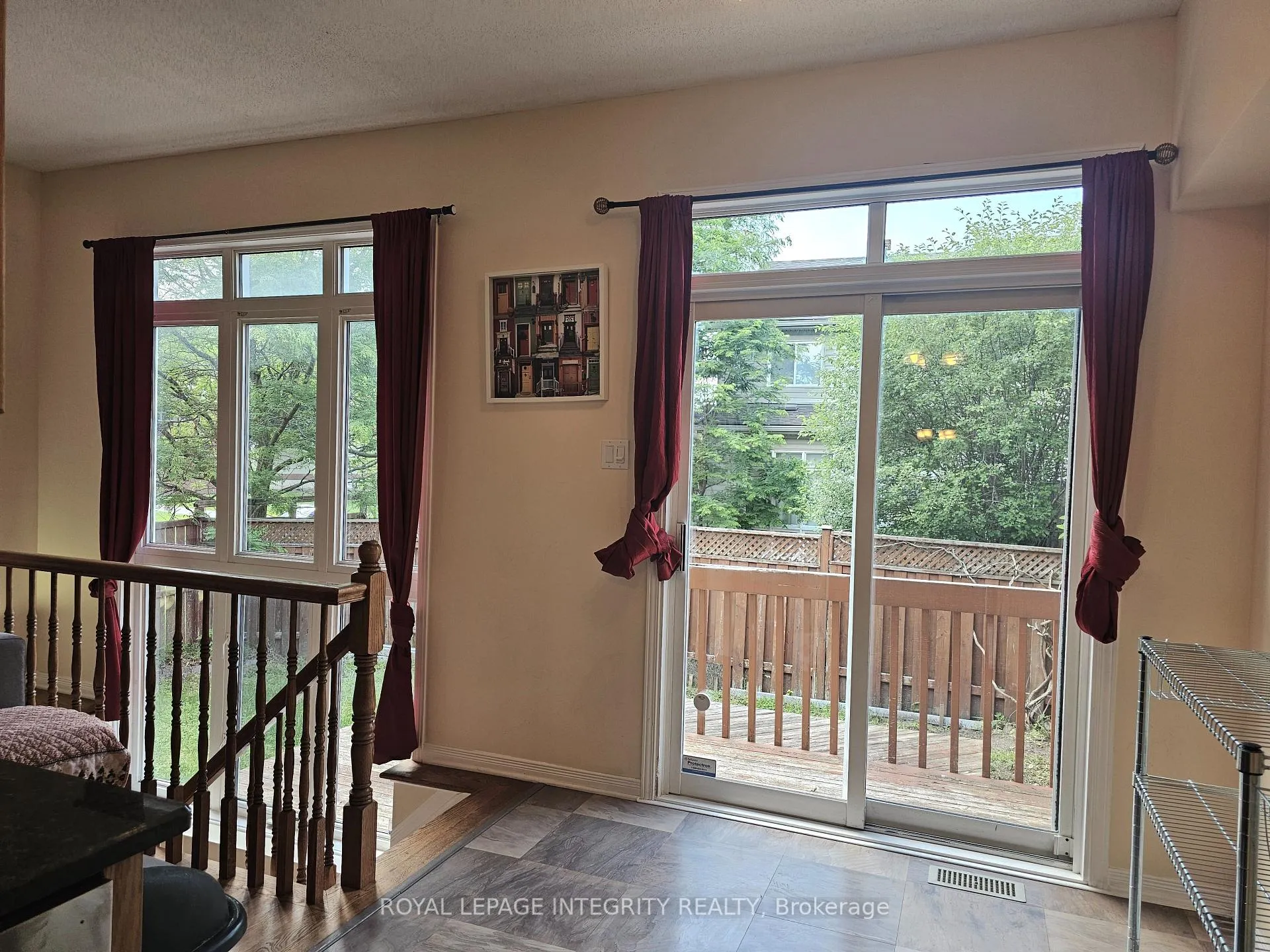 Photo 25 of Unit 2, 211 Station Boulevard, Ottawa, Riverview Park — HOMEH