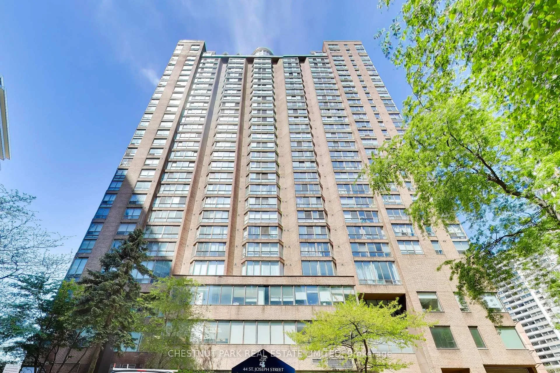 Photo 3 of Unit 2011, 44 St Joseph Street, Toronto, Bay Street Corridor — HOMEH