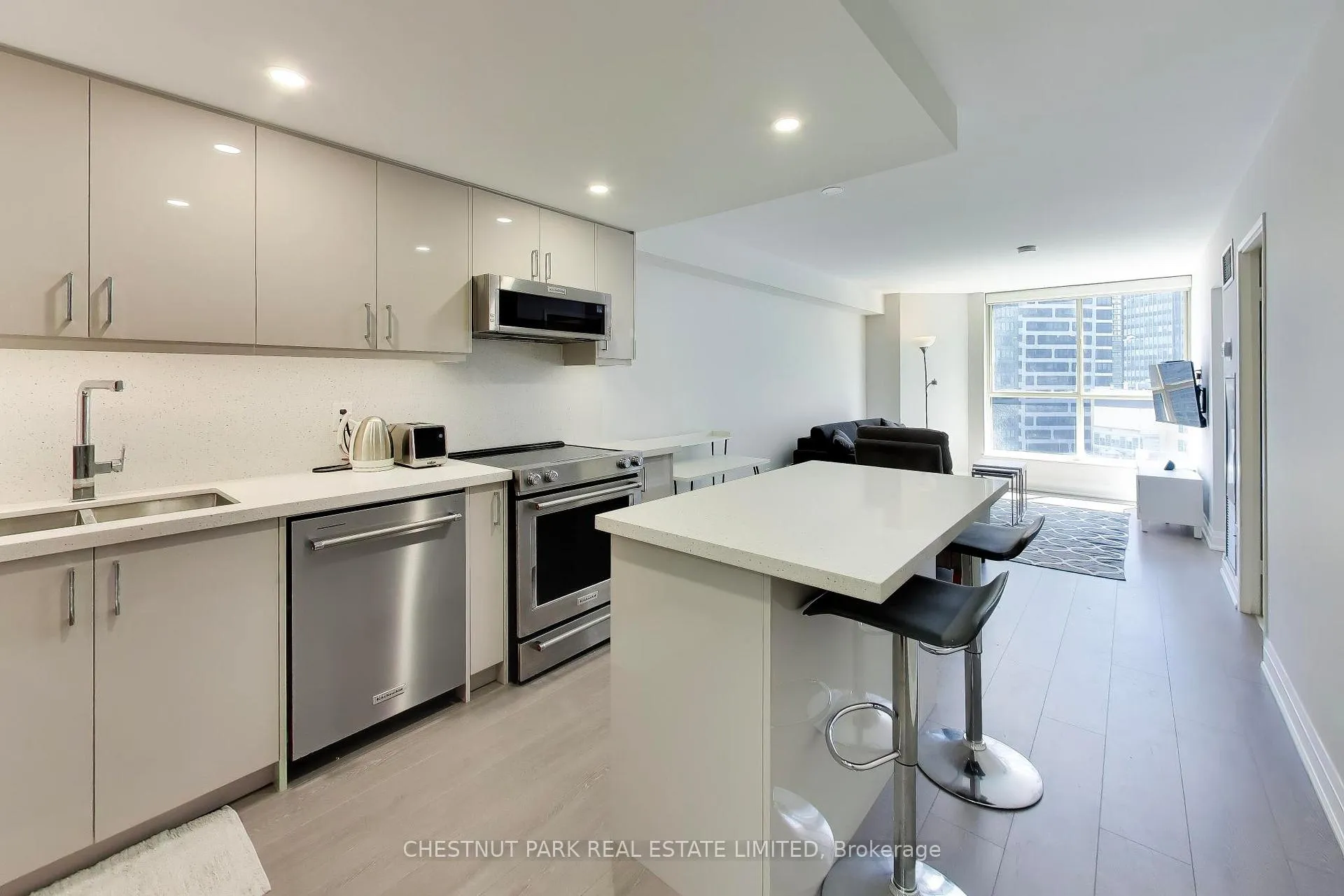 Photo 9 of Unit 2011, 44 St Joseph Street, Toronto, Bay Street Corridor — HOMEH