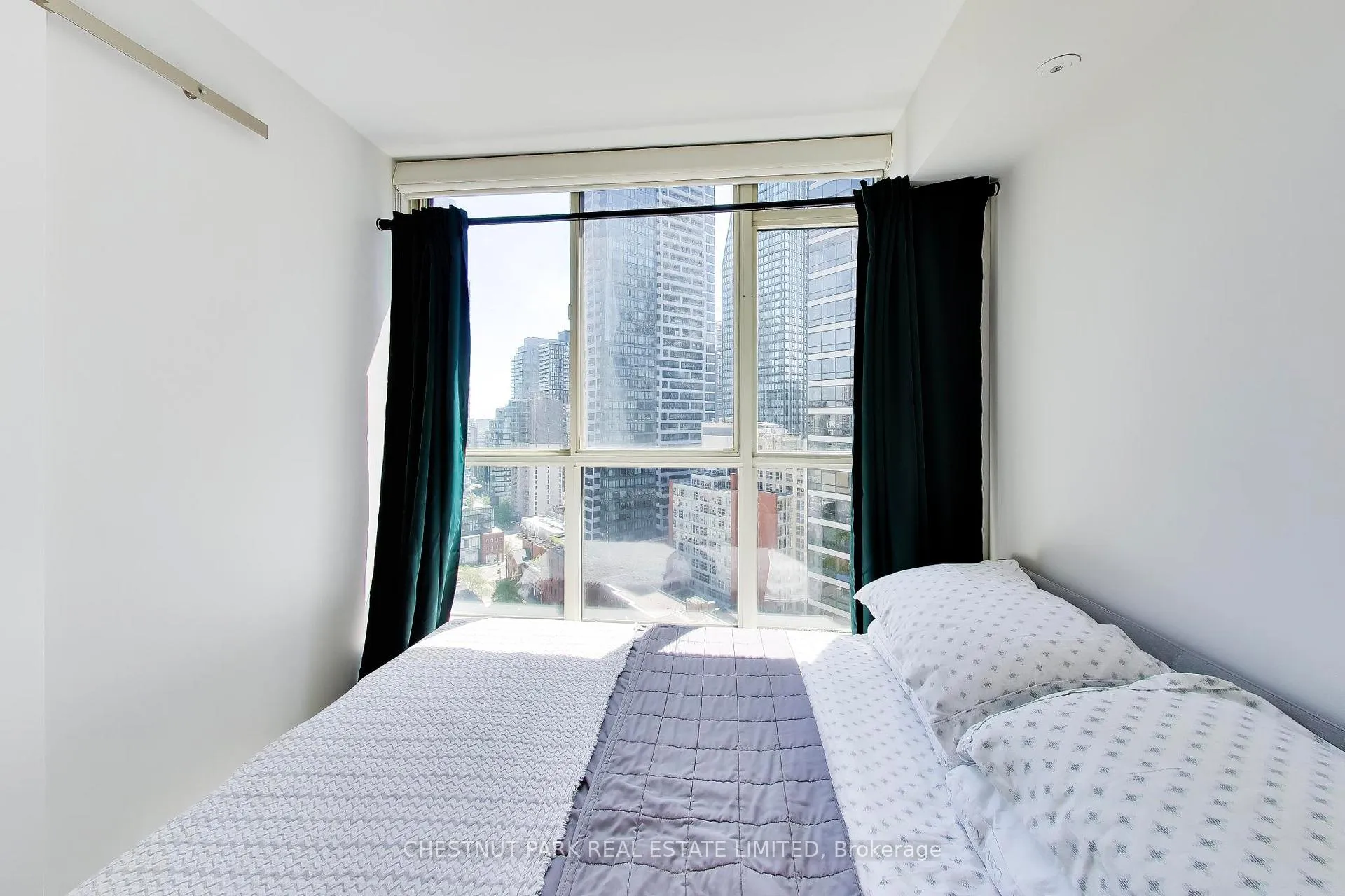 Photo 12 of Unit 2011, 44 St Joseph Street, Toronto, Bay Street Corridor — HOMEH