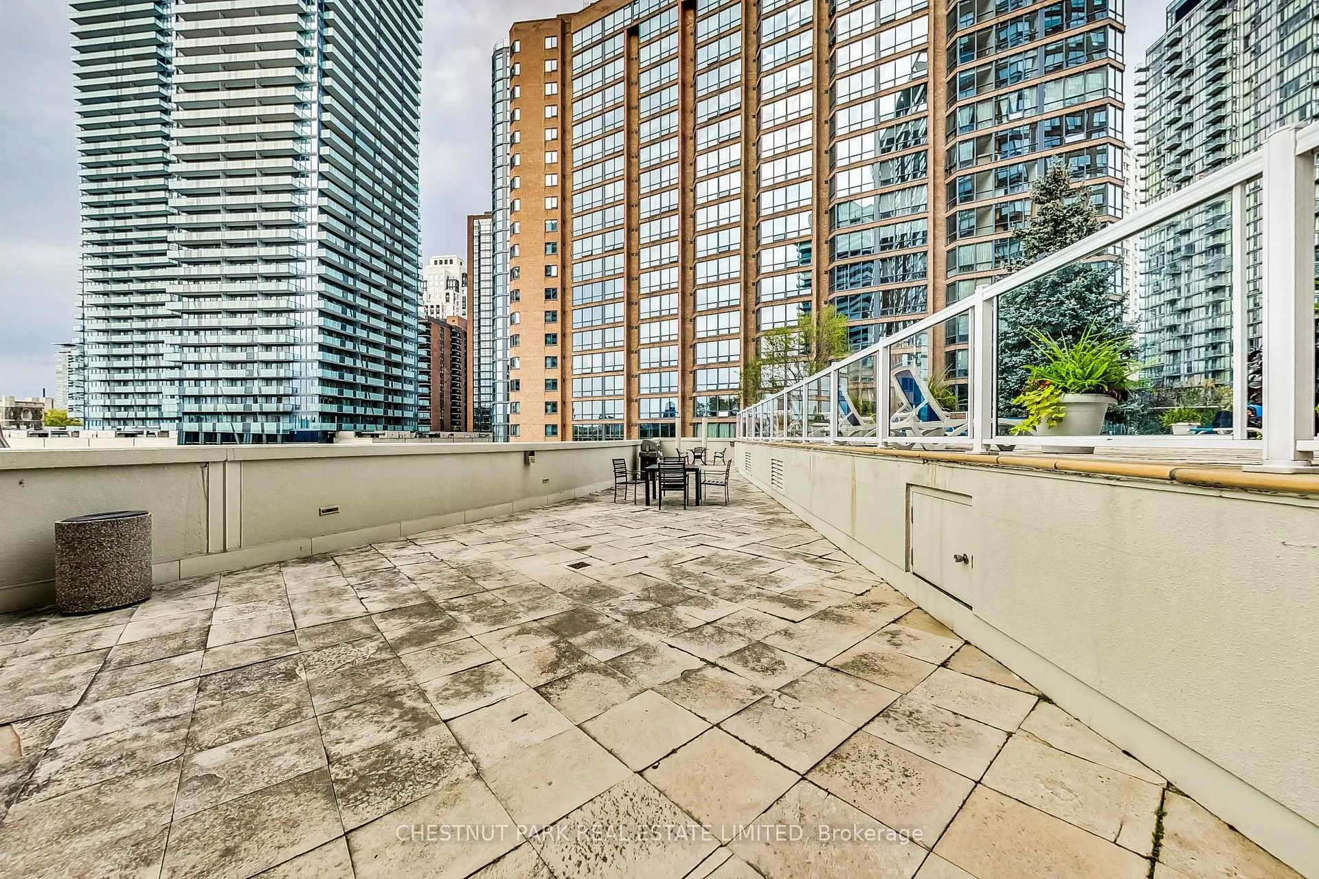 Photo 23 of Unit 2011, 44 St Joseph Street, Toronto, Bay Street Corridor — HOMEH