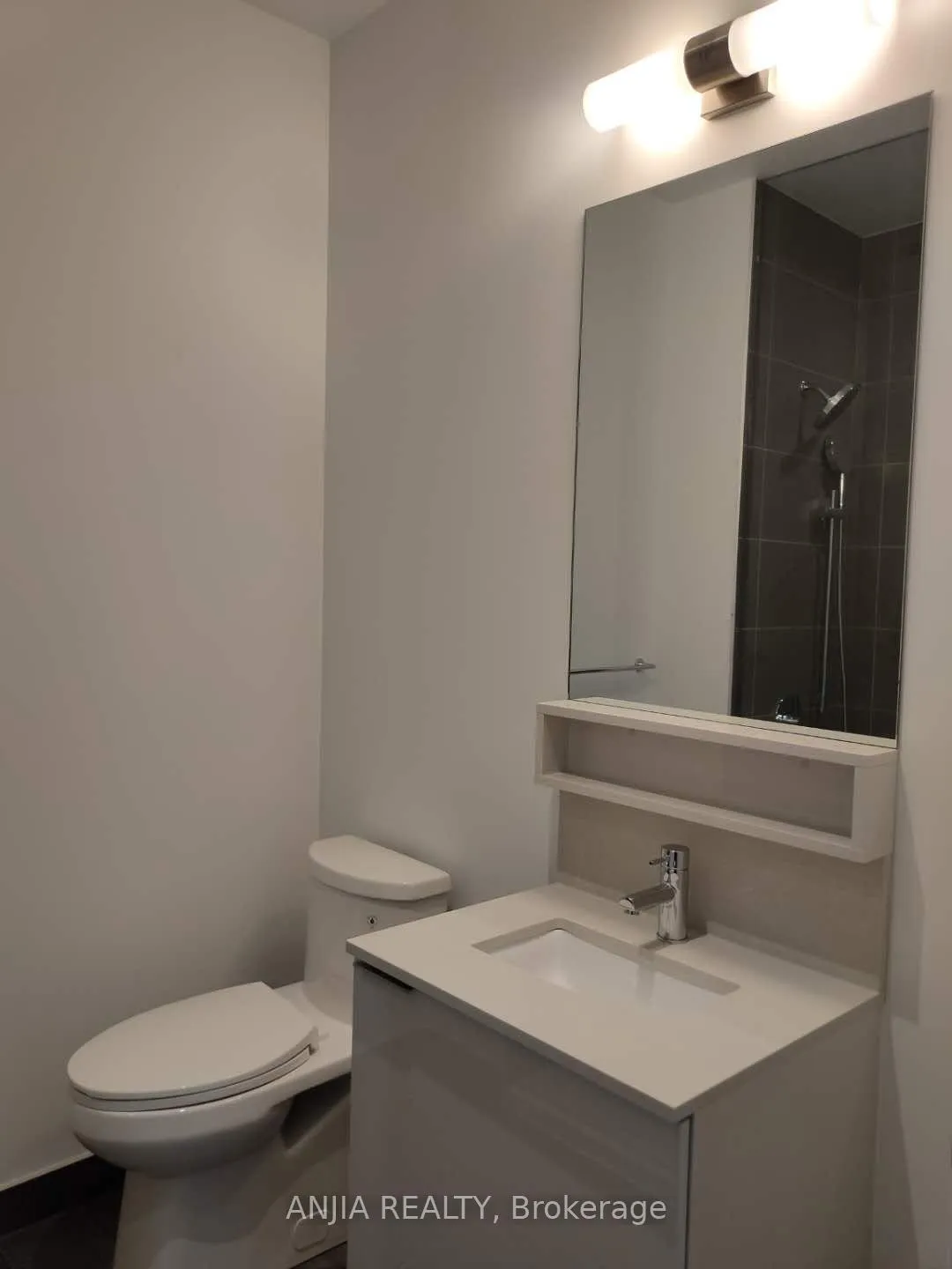 Photo 11 of Unit 2806, 898 Portage Parkway, Vaughan, Vaughan Corporate Centre — HOMEH