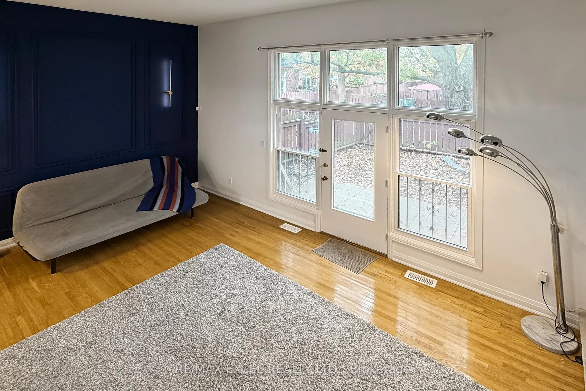 Photo 9 of 10 Crockamhill Drive, Scarborough, Agincourt North — HOMEH