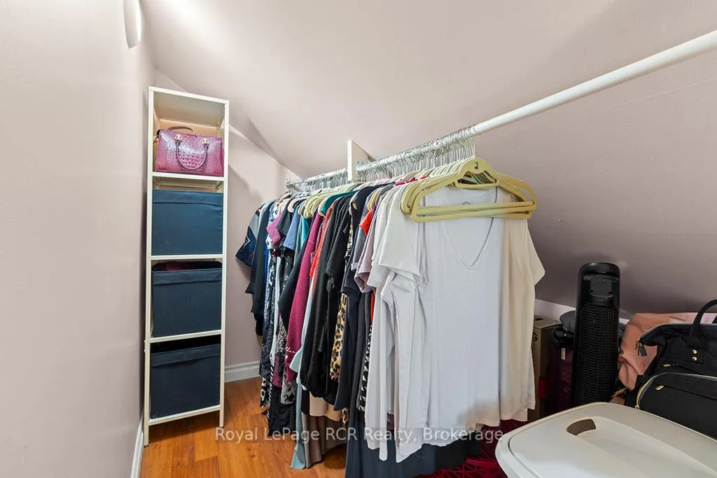 Photo 20 of 589 5th Avenue E, Owen Sound — HOMEH