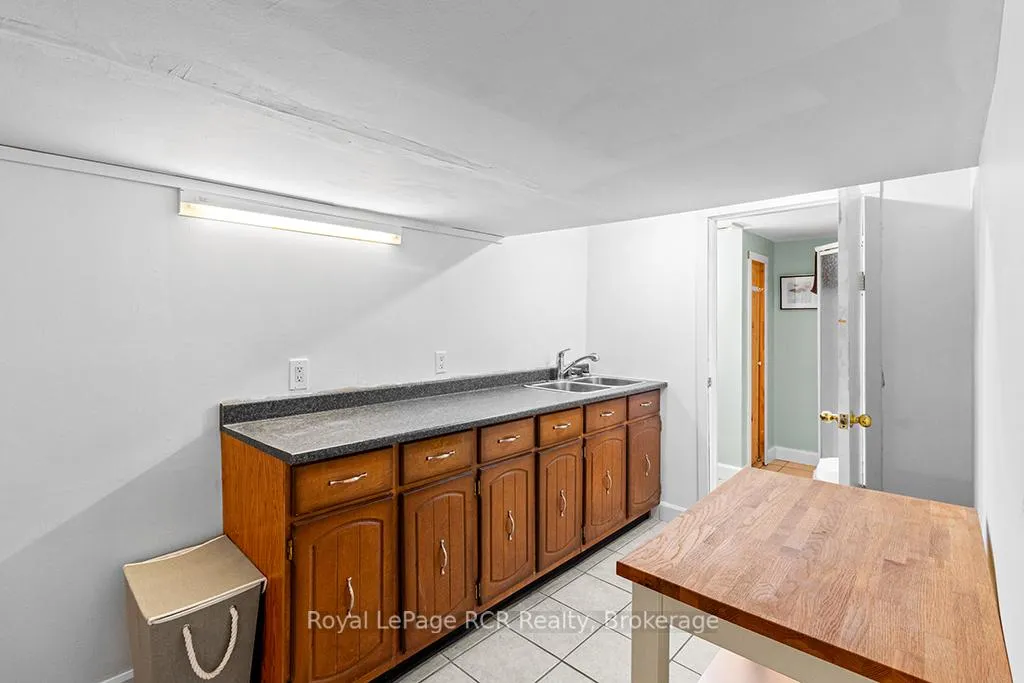 Photo 26 of 589 5th Avenue E, Owen Sound — HOMEH