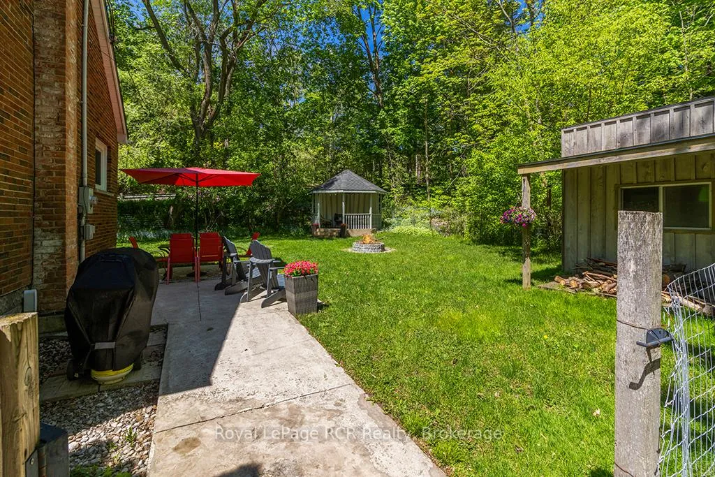 Photo 32 of 589 5th Avenue E, Owen Sound — HOMEH