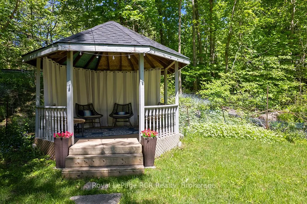 Photo 34 of 589 5th Avenue E, Owen Sound — HOMEH