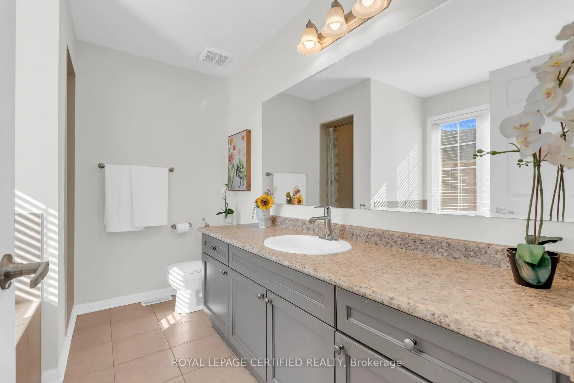 Photo 29 of 475 Cavanagh Lane, Milton, Willmott — HOMEH