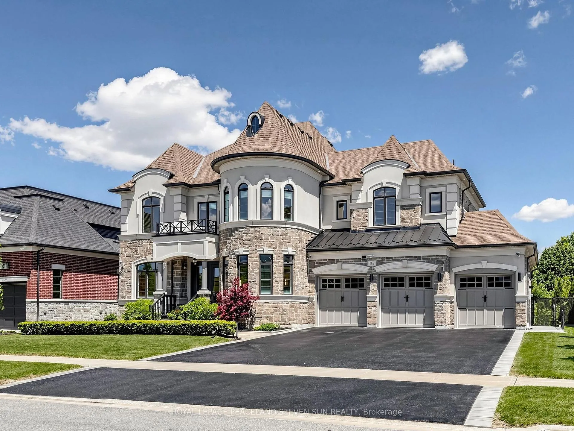 Photo 1 of 115 Carmichael Crescent, King, King City — HOMEH