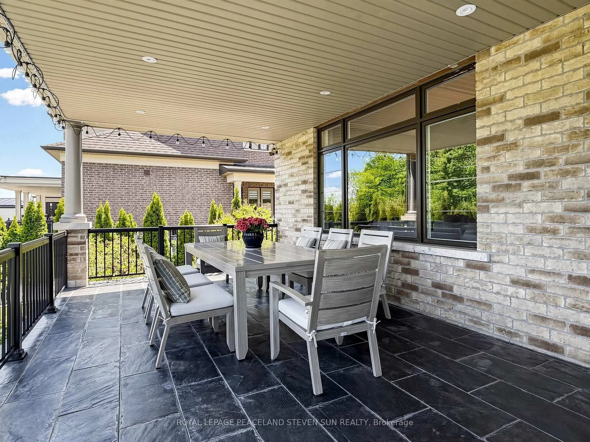 Photo 39 of 115 Carmichael Crescent, King, King City — HOMEH