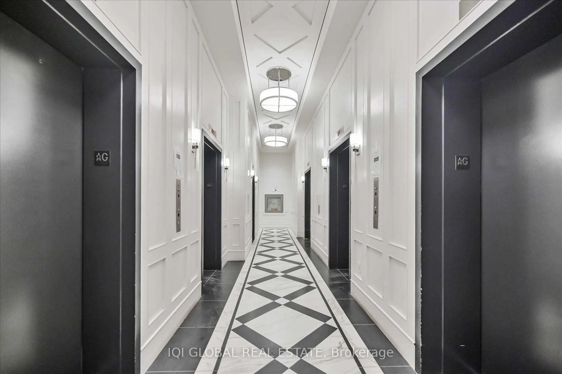 Photo 5 of Unit 1901, 955 Bay Street, Toronto, Bay Street Corridor — HOMEH