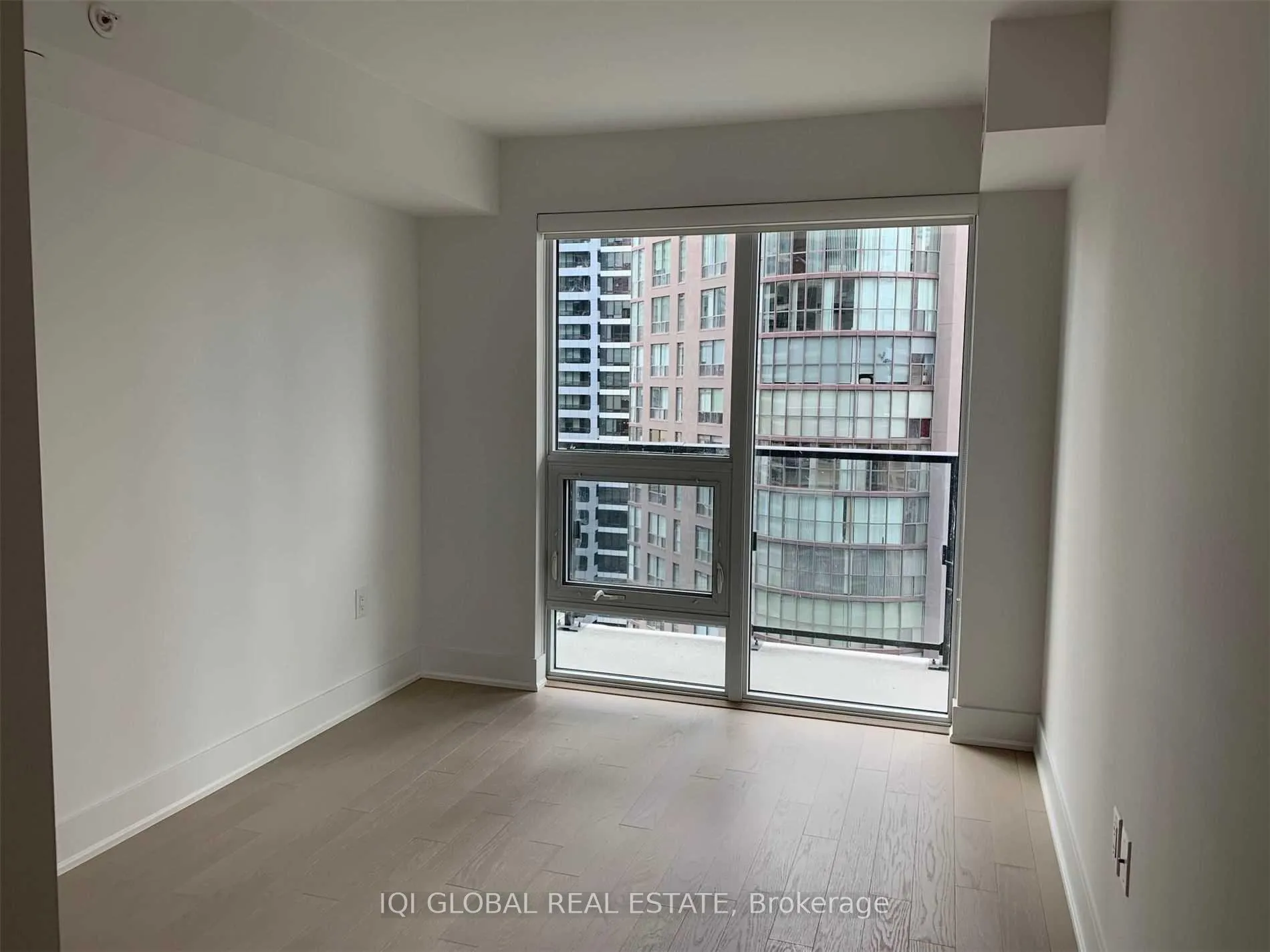 Photo 13 of Unit 1901, 955 Bay Street, Toronto, Bay Street Corridor — HOMEH
