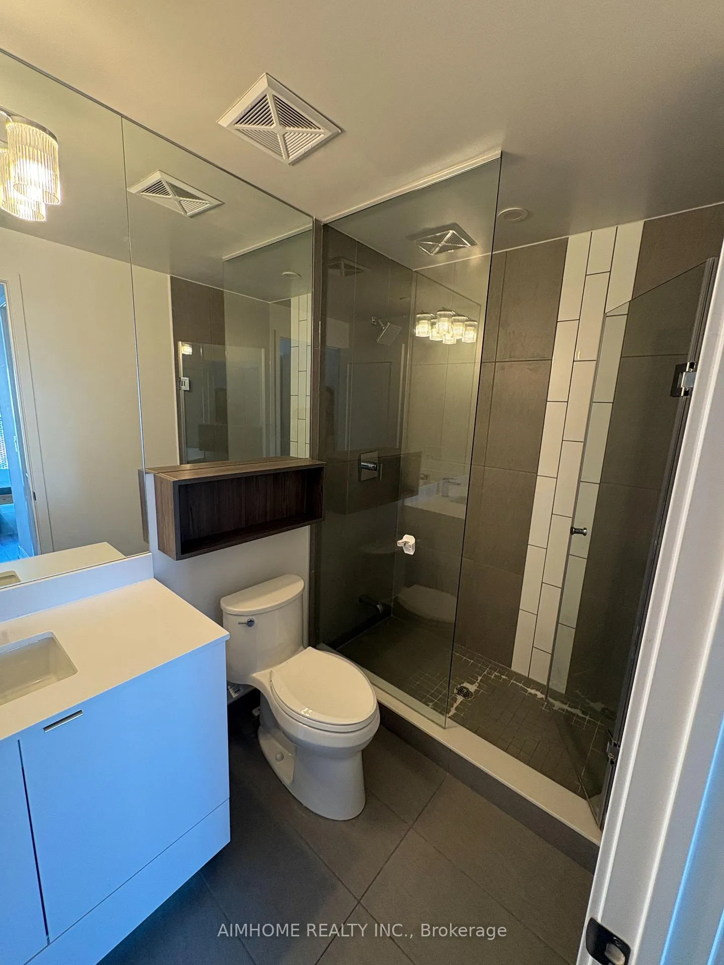 Photo 7 of Unit 1716, 60 princess Street, Toronto, Waterfront Communities — HOMEH