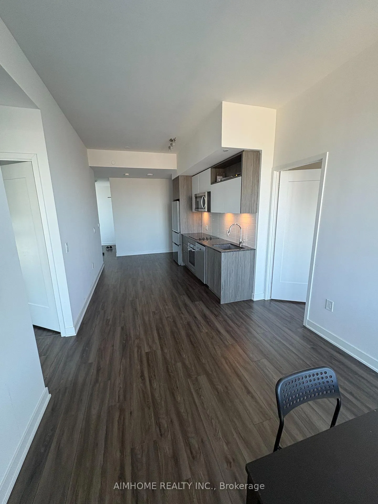 Photo 9 of Unit 1716, 60 princess Street, Toronto, Waterfront Communities — HOMEH