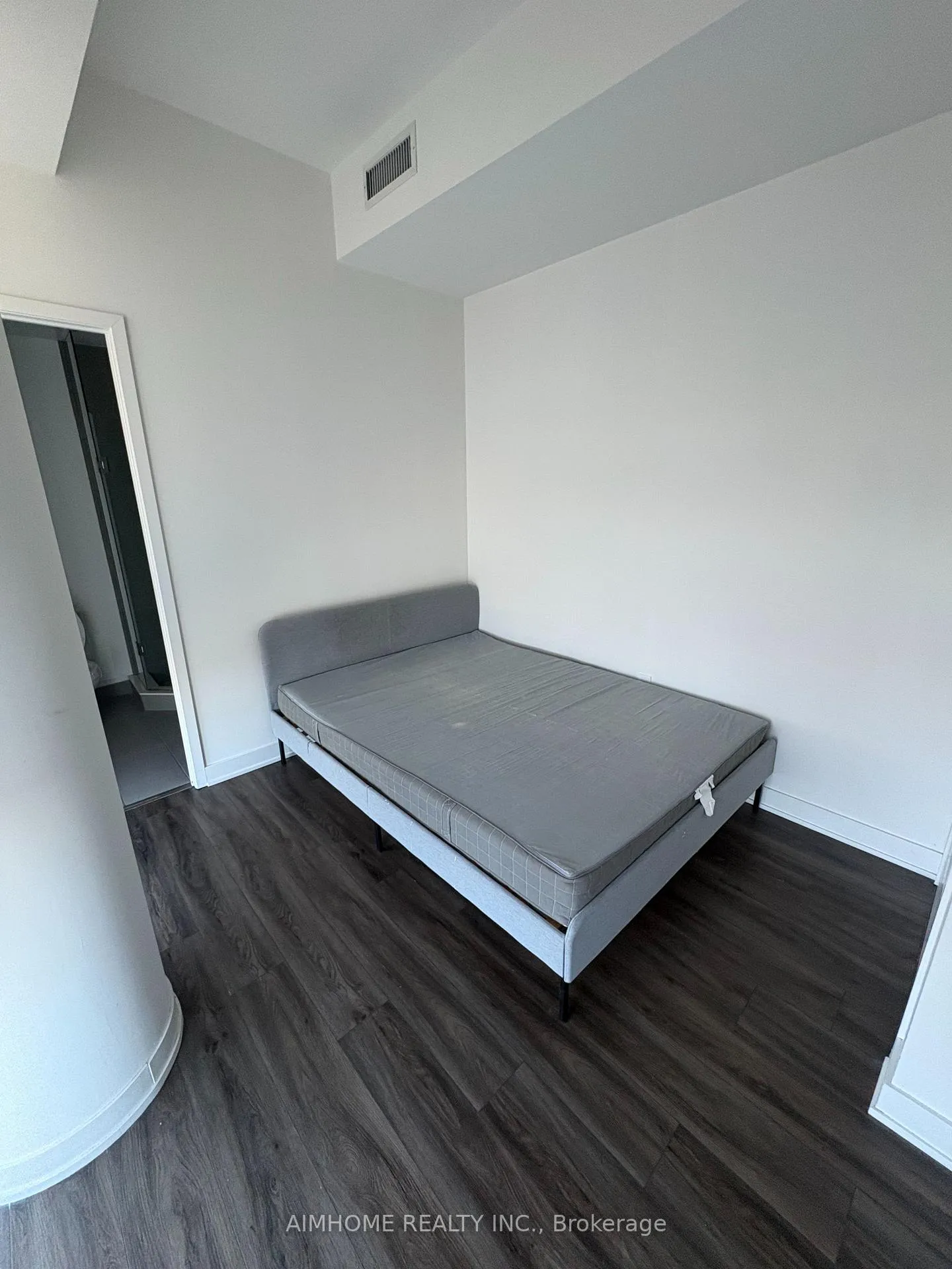 Photo 13 of Unit 1716, 60 princess Street, Toronto, Waterfront Communities — HOMEH
