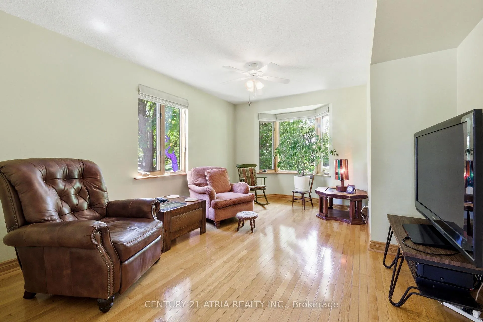 Photo 7 of 6 Penny Place, Richmond Hill, Oak Ridges — HOMEH