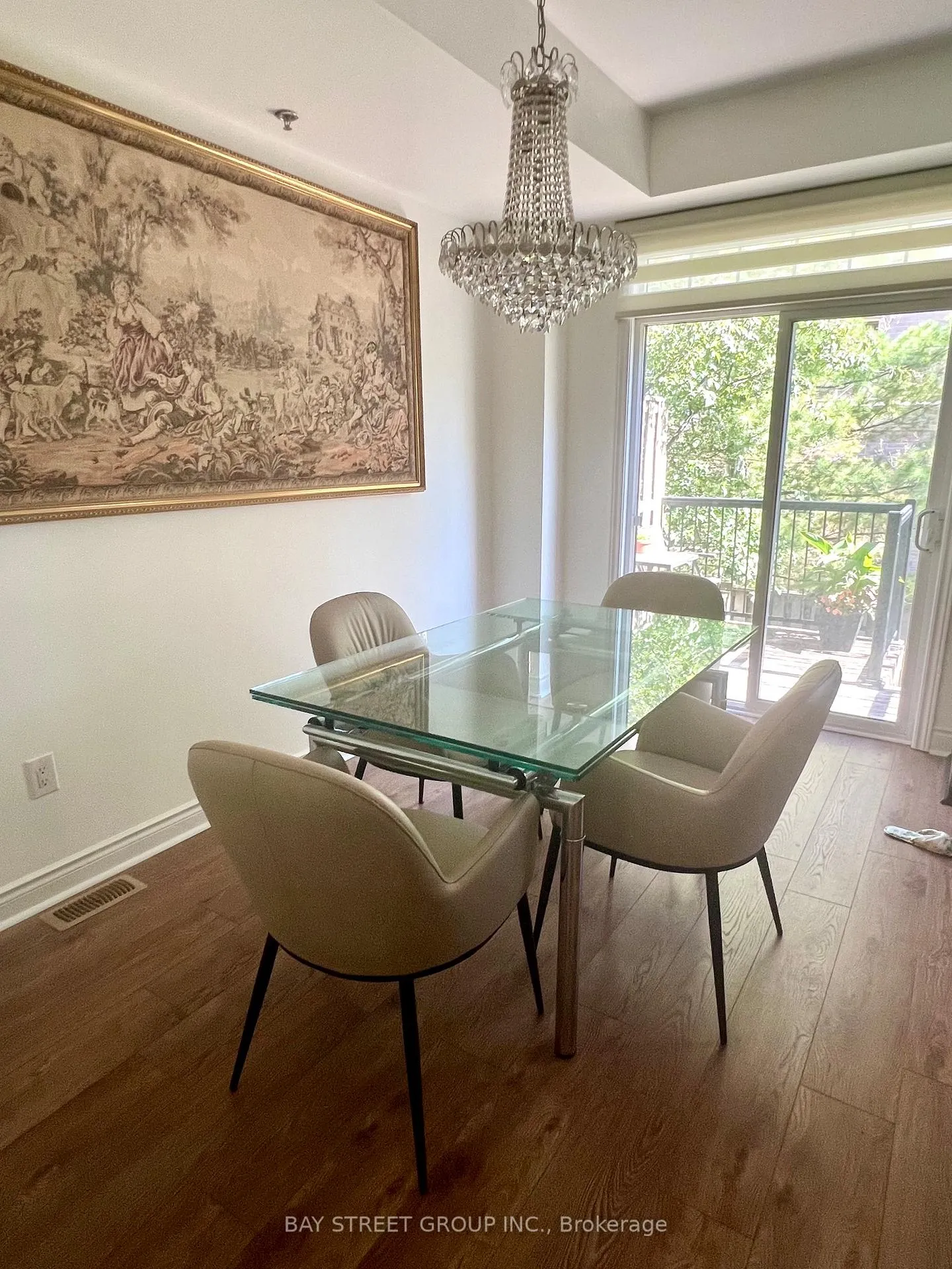 Photo 5 of Unit 56, 8 Brighton Place, Vaughan, Crestwood-Springfarm-Yorkhill — HOMEH
