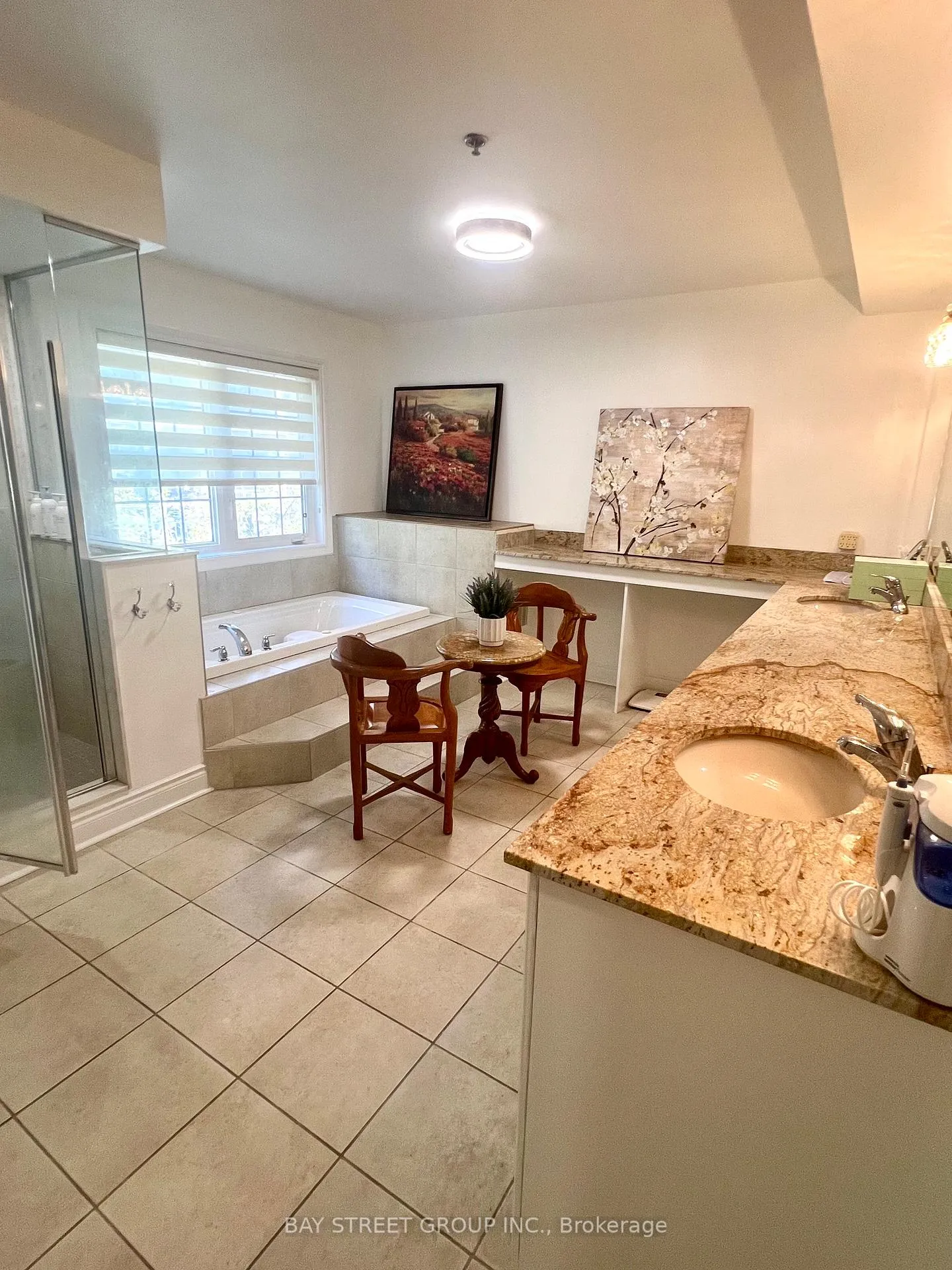 Photo 10 of Unit 56, 8 Brighton Place, Vaughan, Crestwood-Springfarm-Yorkhill — HOMEH