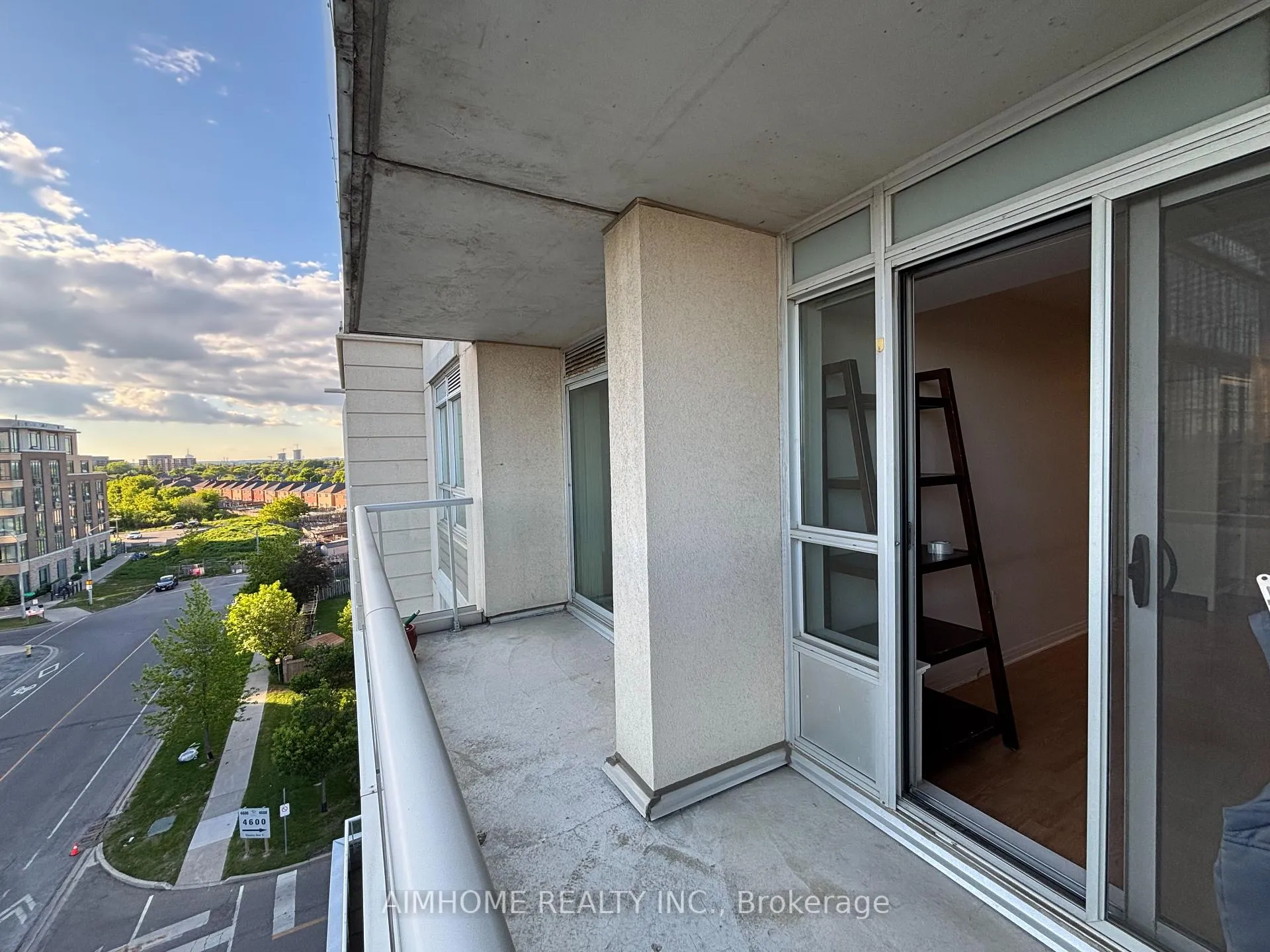 Photo 14 of Unit 720, 4600 Steeles Avenue E, Markham, Milliken Mills East — HOMEH