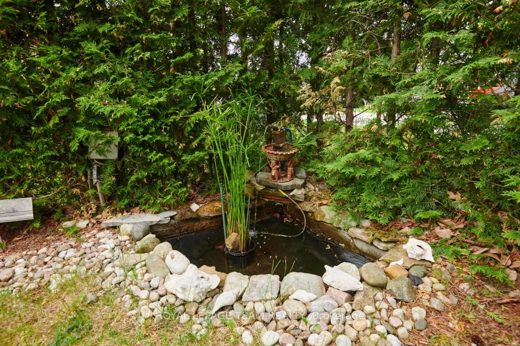 Photo 35 of 121 Sorento Street, Ottawa, Barrhaven - Strandherd — HOMEH